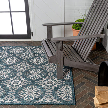 Amora Traditional Mediterranean Tile Design Indoor/Outdoor Area Rug